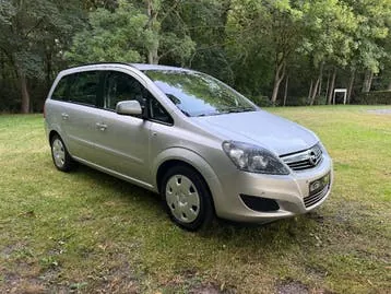 Opel Zafira 2014 photo 3