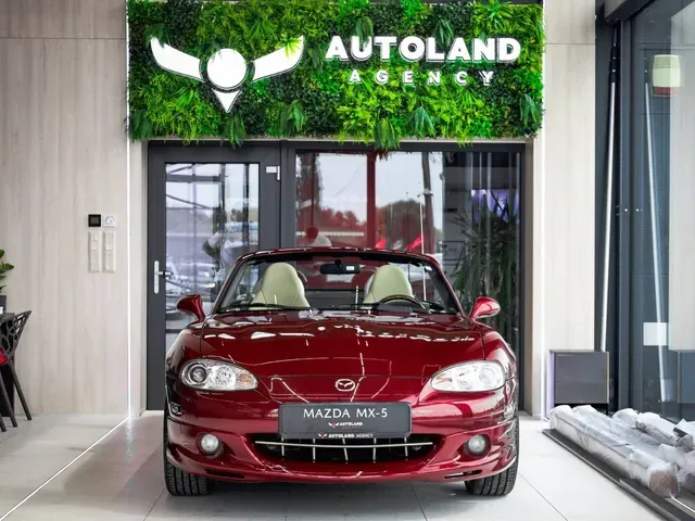 Mazda Mx-5 2003 photo 2