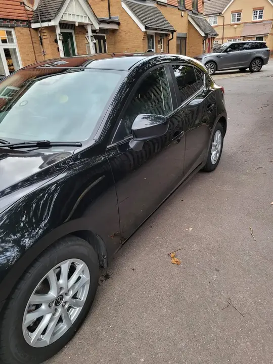 Mazda Mazda3 2015 photo 3