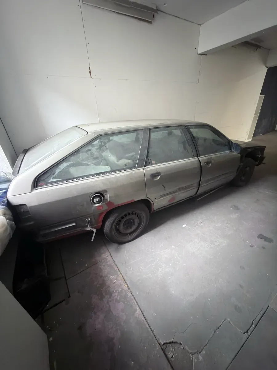 Audi 100 1988 photo 2