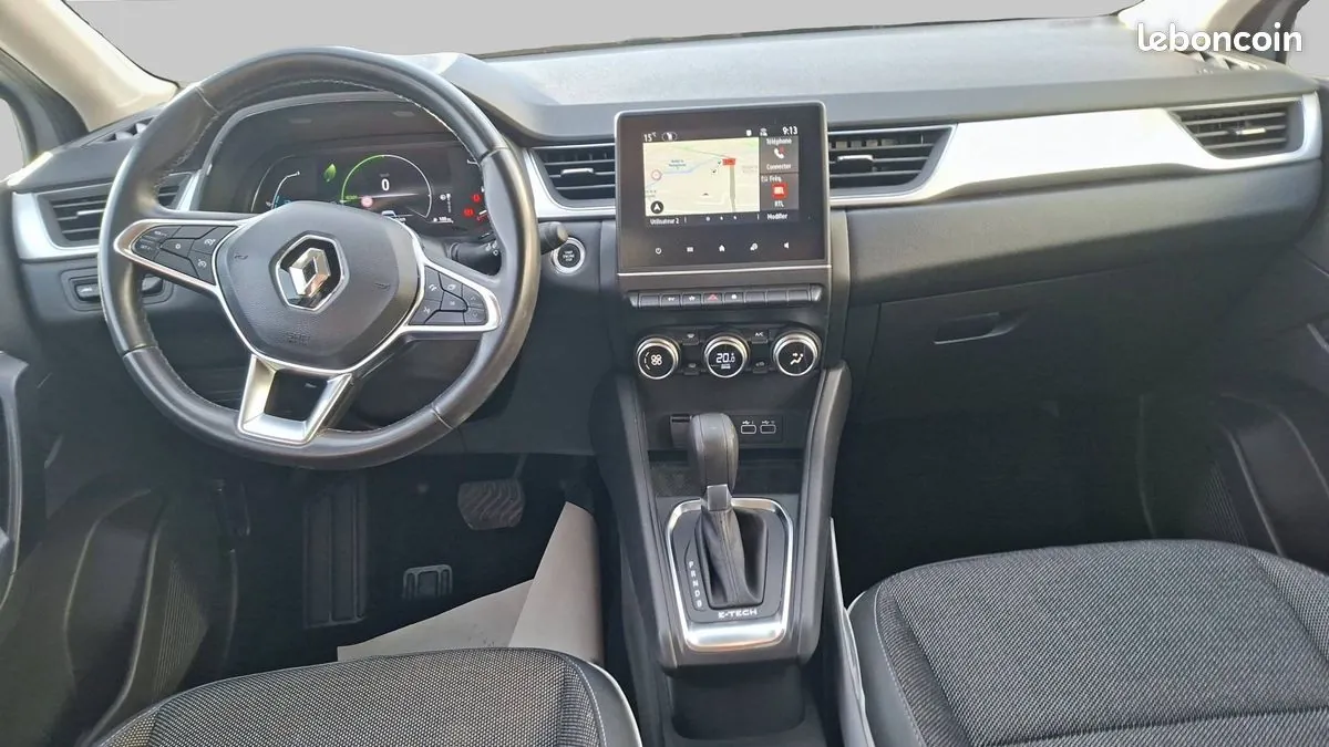 Renault Captur 2023 photo 3