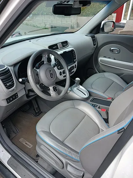 Kia Soul 2015 photo 2