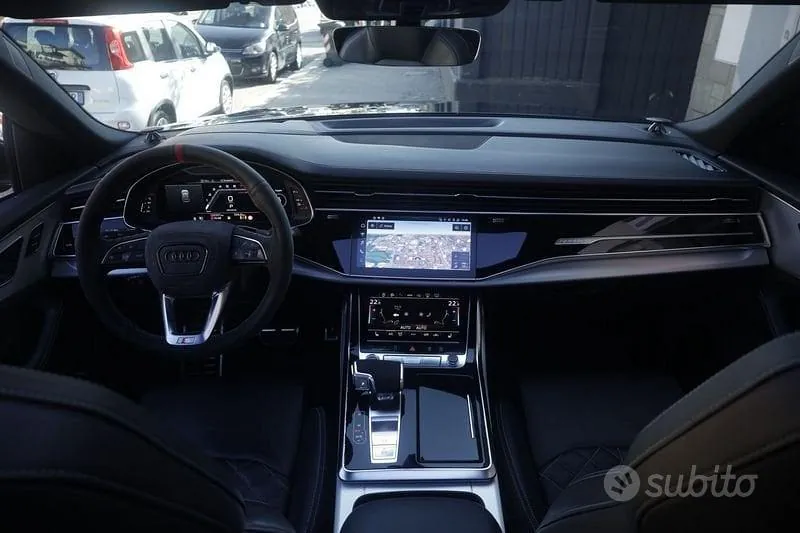 Audi Q8 2022 photo 2