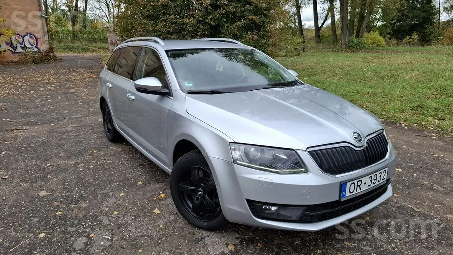 Skoda Octavia 2013 photo 2