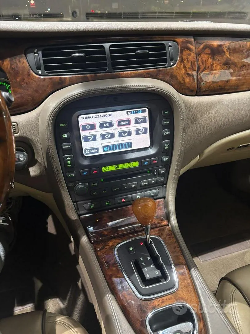 Jaguar S-Type 2005 photo 4
