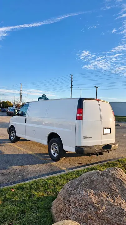 Chevrolet Express 2010 photo 4