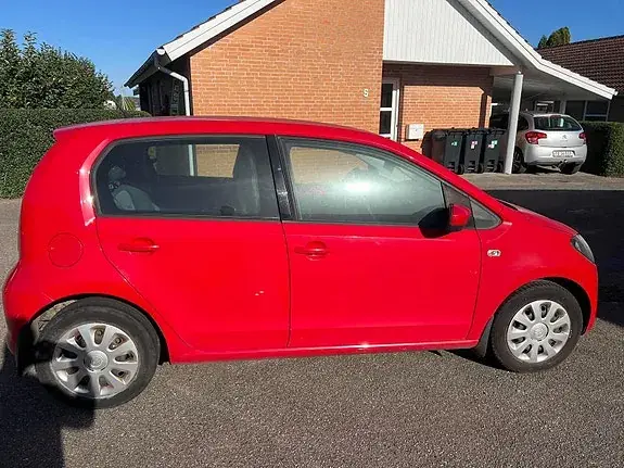 Skoda Citigo 2013 photo 4