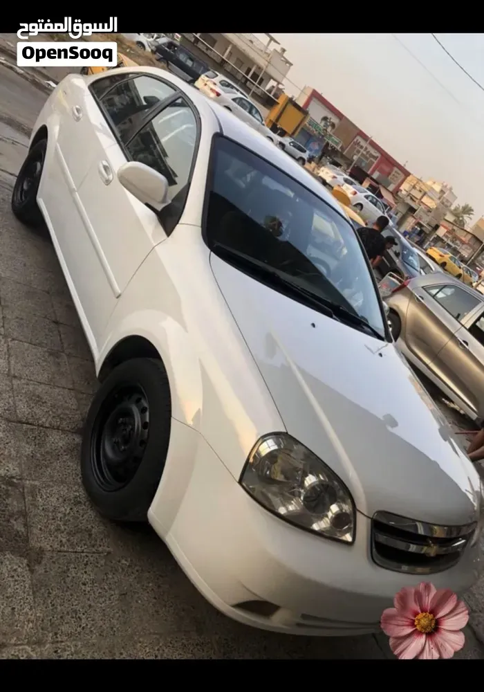 Chevrolet Optra 2012 photo 3