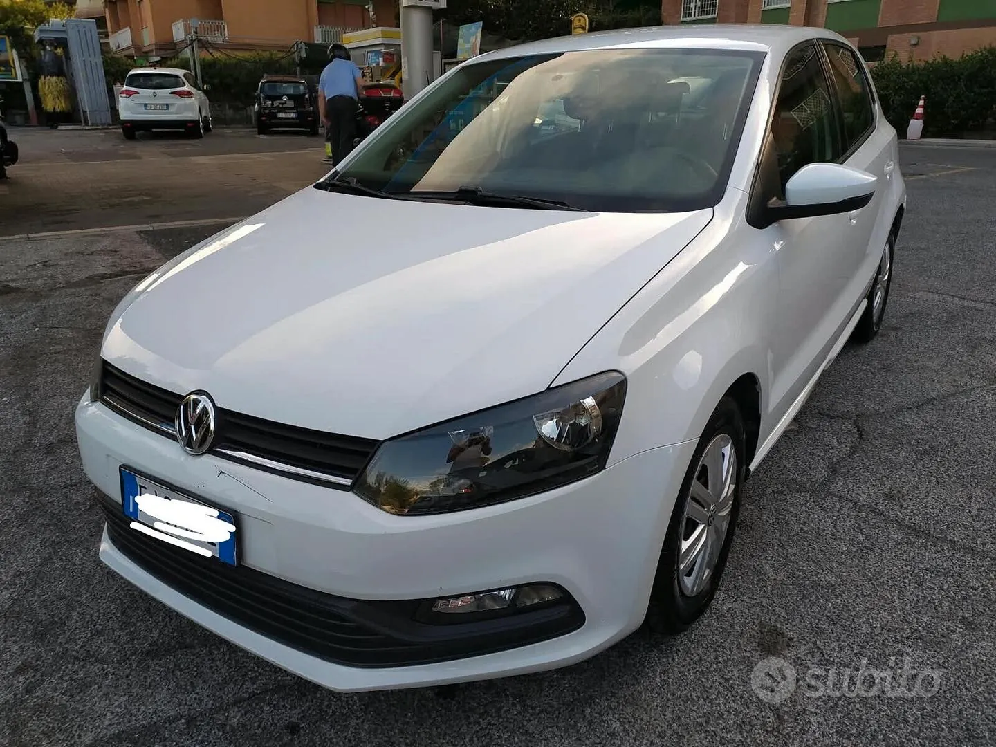 Volkswagen Polo 2017 photo 2