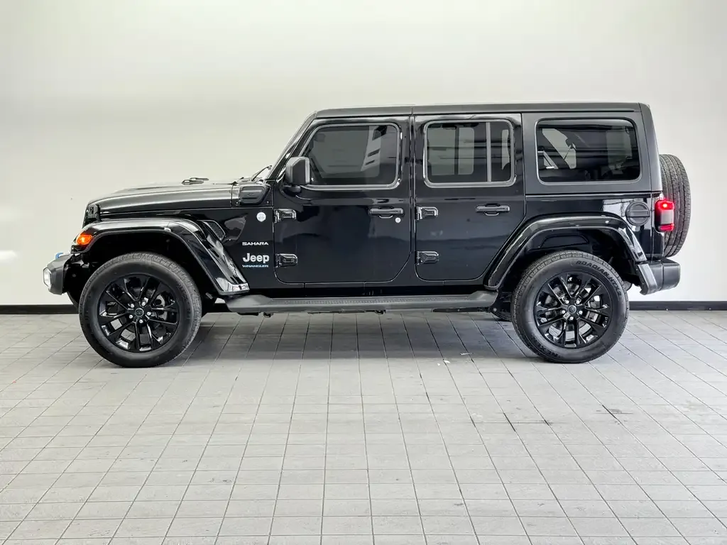 Jeep Wrangler 2024 photo 3