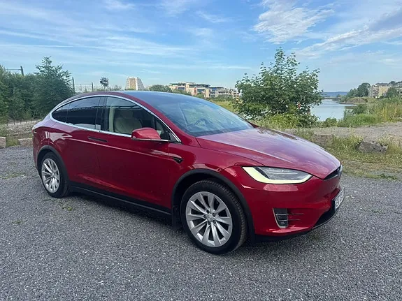 Tesla Model X 2019 photo 4