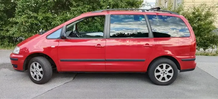 Volkswagen Sharan 2004 photo 3