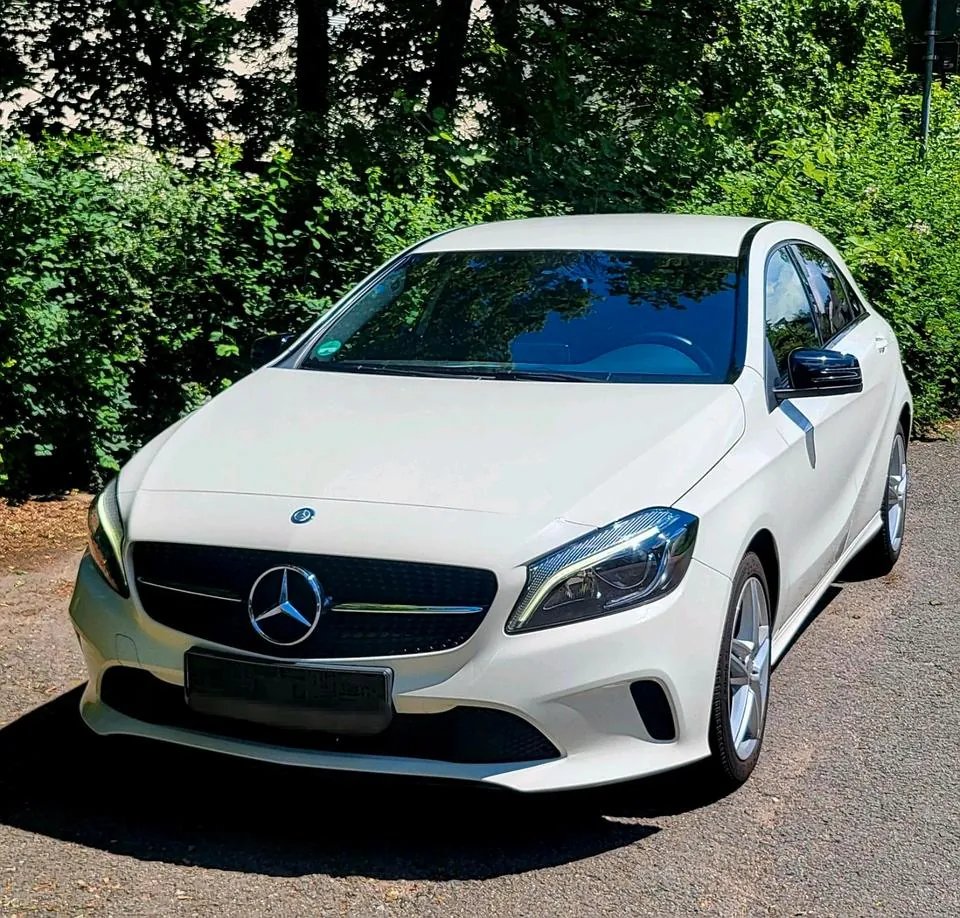 Mercedes-Benz A-Klasse A180