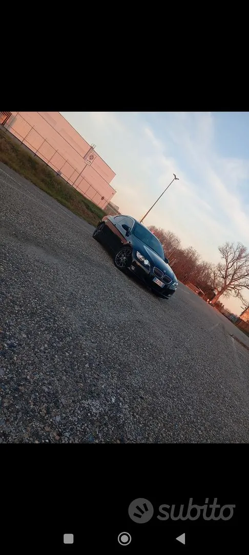BMW 330I