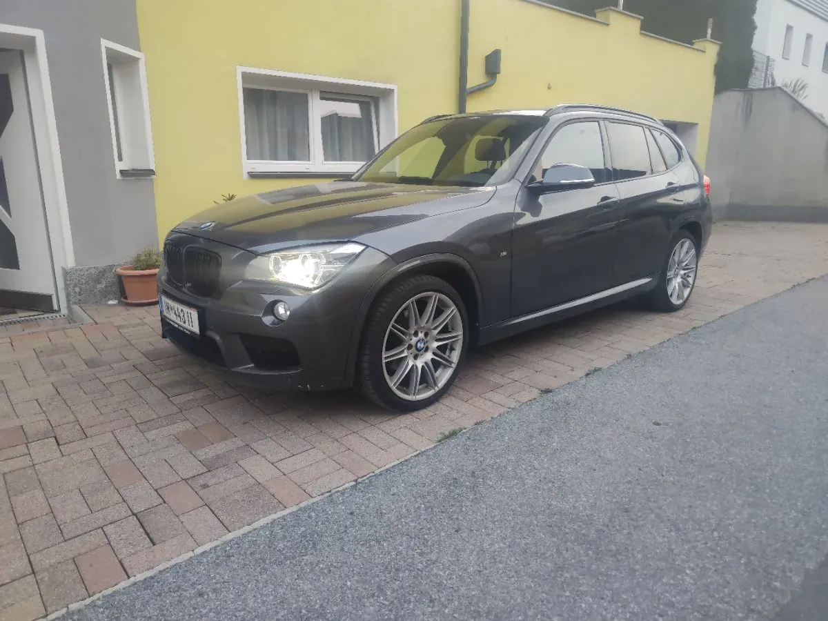 BMW X1