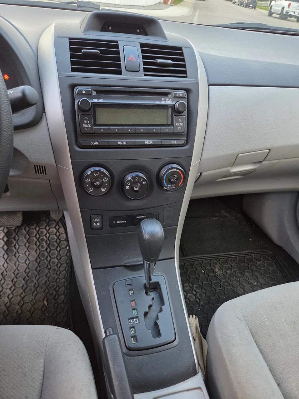 Toyota Corolla 2013 photo 4