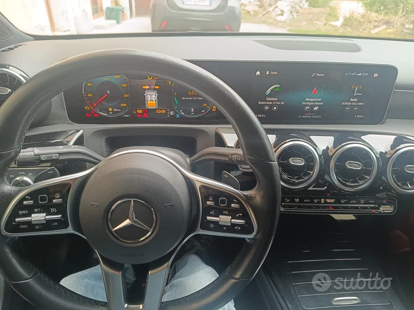 Mercedes-Benz C-Class 2019 photo 4