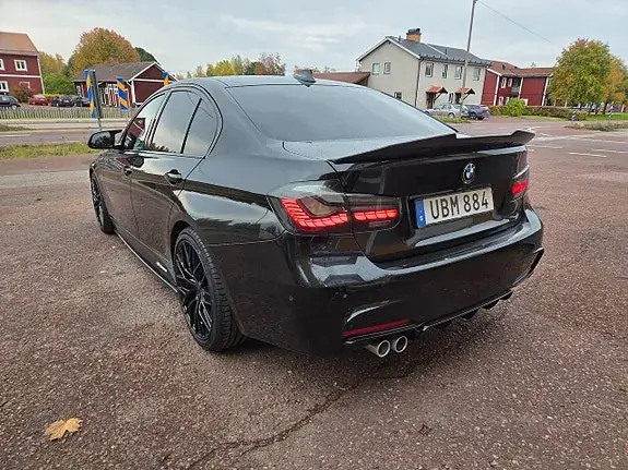 BMW 320I 2019 photo 5