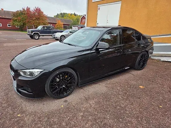 BMW 320I