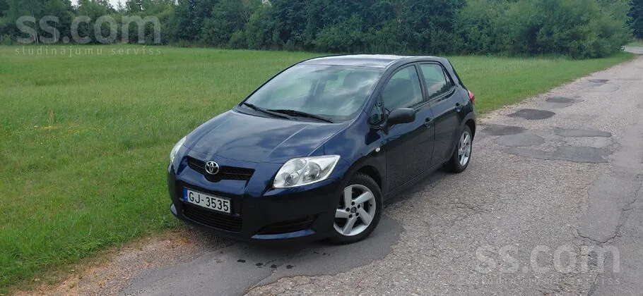 Toyota Auris 2007 photo 3