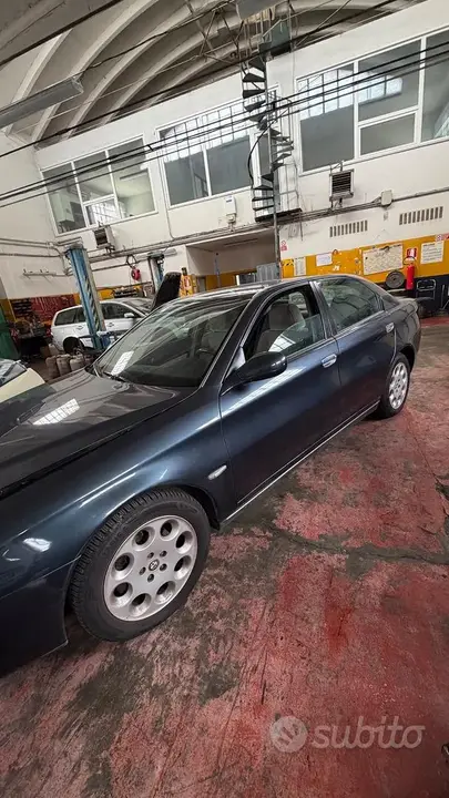 Alfa Romeo 166 1999 photo 4