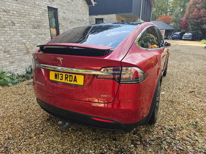 Tesla Model X 2018 photo 4