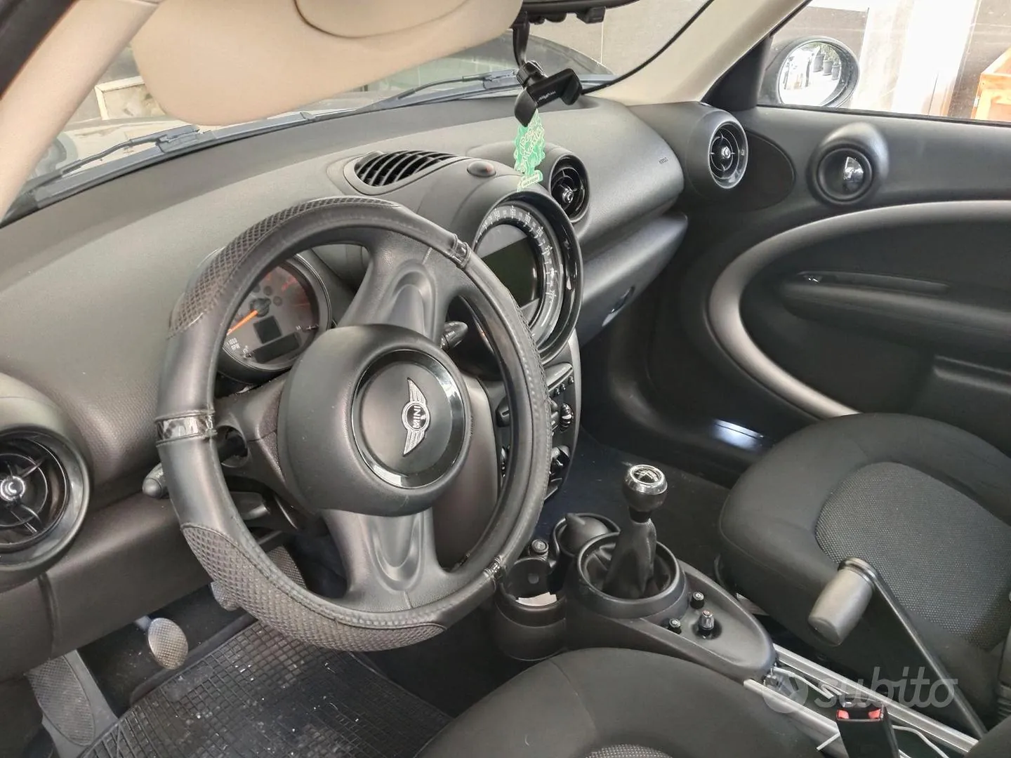 Mini Mini Countryman 2016 photo 2