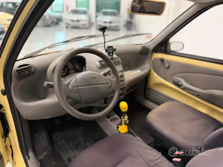 Fiat 600 2005 photo 3