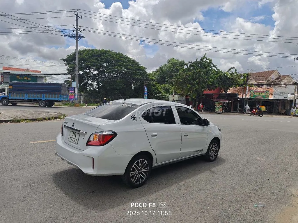 Mitsubishi Attrage 2024 photo 5
