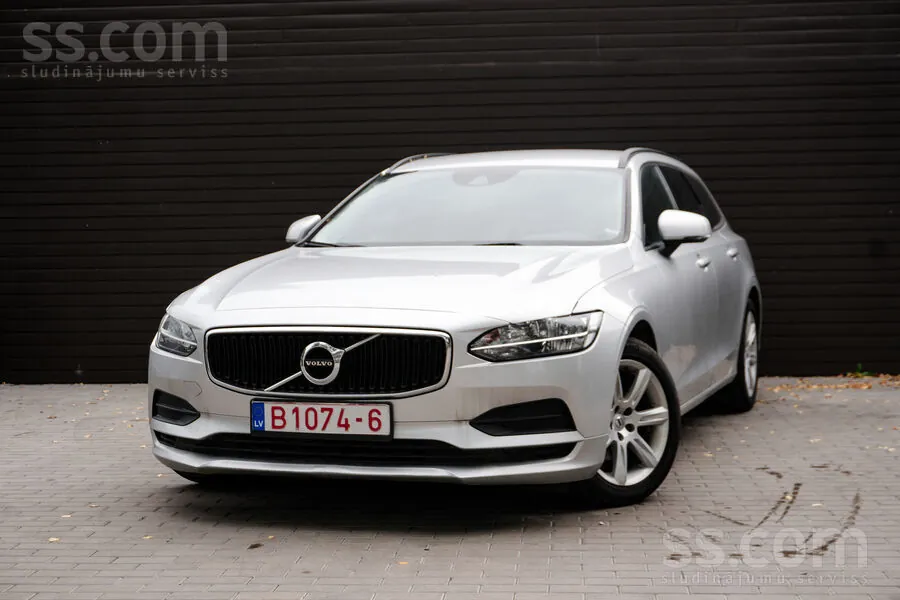 Volvo V90