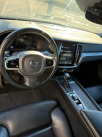 Volvo V60 2019 photo 4