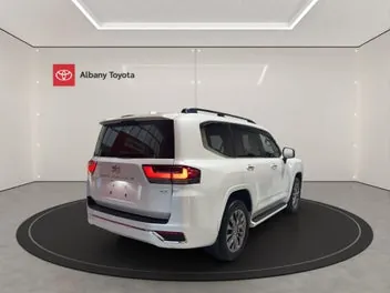 Toyota Land Cruiser 2023 photo 4