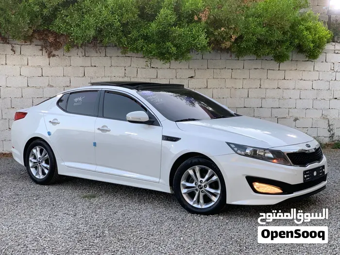 Kia Optima 2012 photo 2