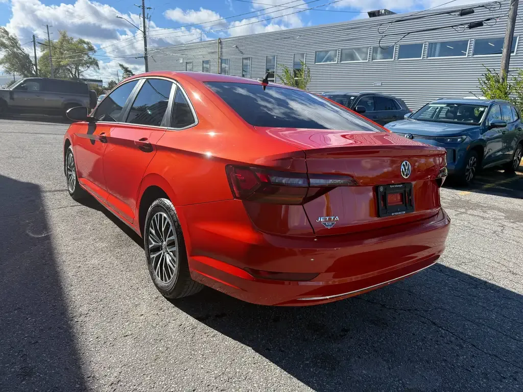 Volkswagen Jetta 2019 photo 3