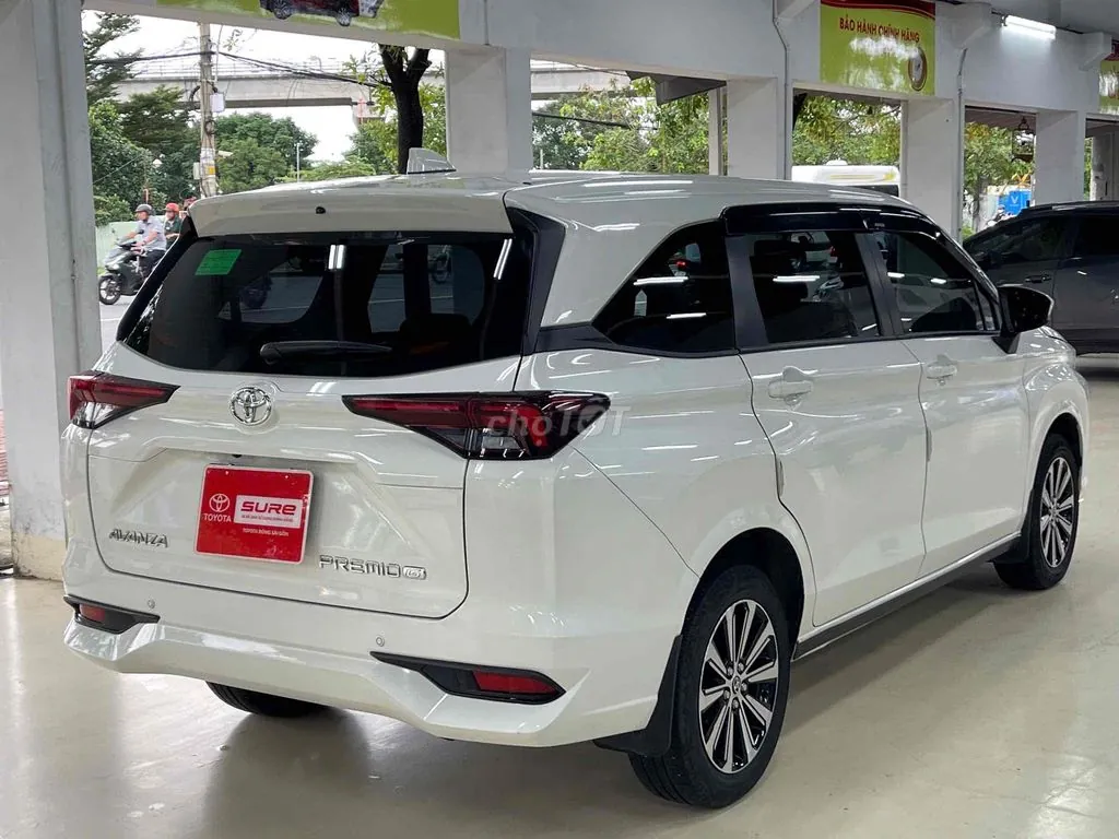 Toyota Avanza 2025 photo 3
