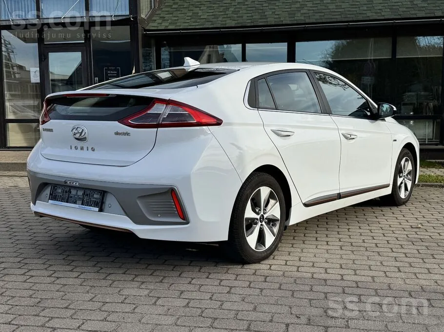 Hyundai Ioniq 2019 photo 2