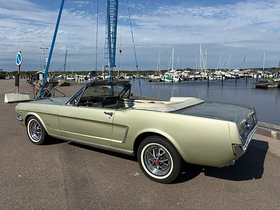 Ford Mustang 1965 photo 4