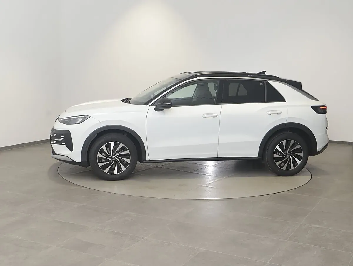 Volkswagen T-Roc Life 2026 photo 3