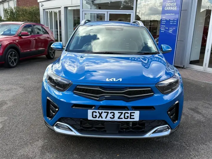 Kia Stonic 2023 photo 3
