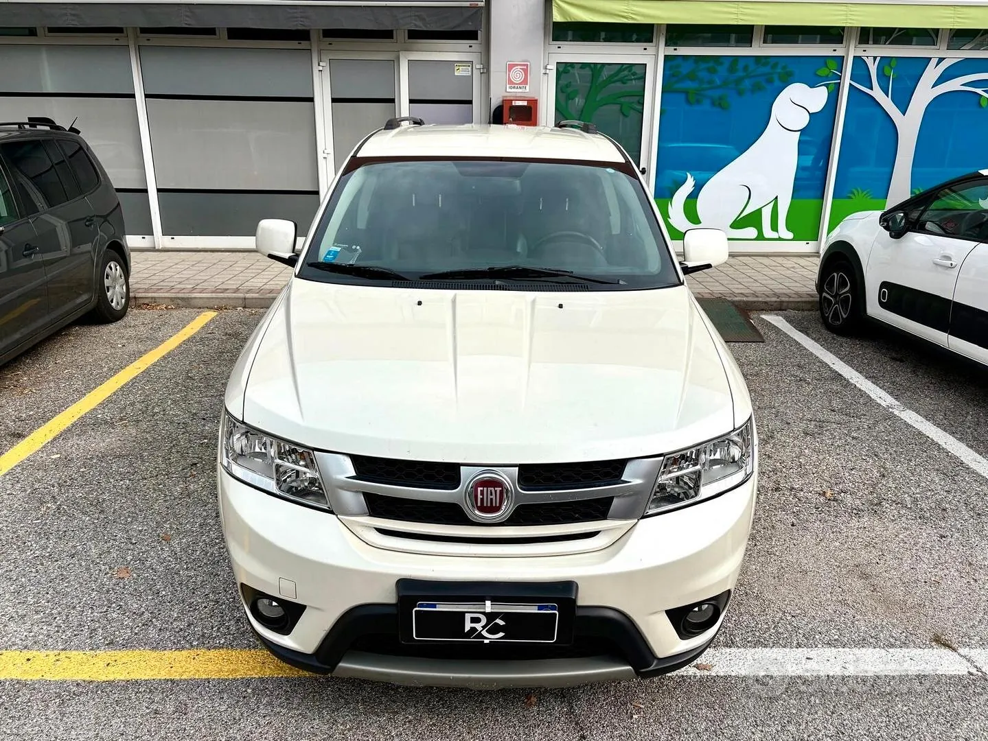 Fiat Freemont 2012 photo 2