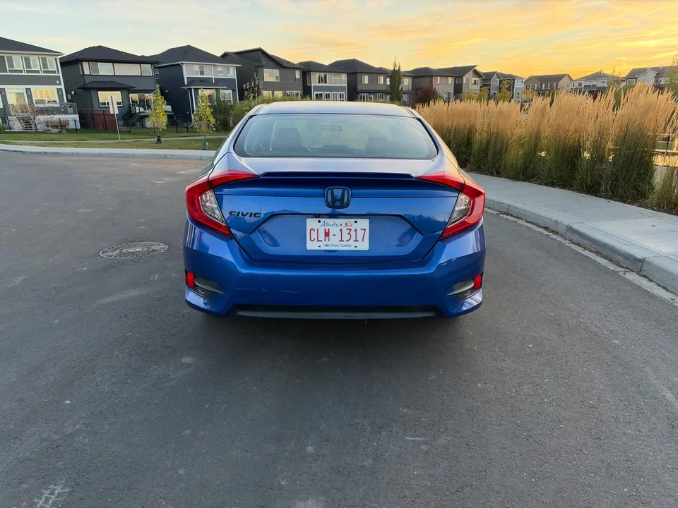 Honda Civic 2018 photo 5