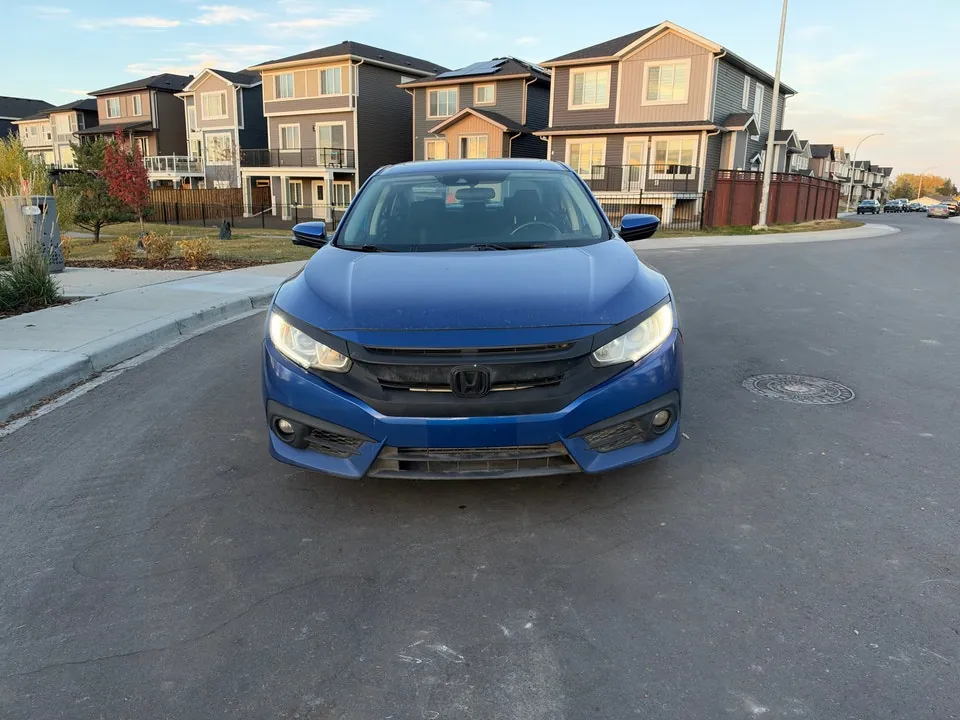 Honda Civic 2018 photo 2