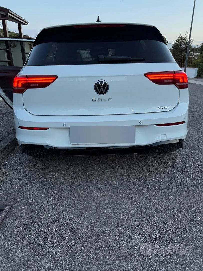 Volkswagen Golf 2024 photo 4