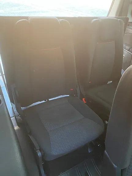 Ford Galaxy 2009 photo 4