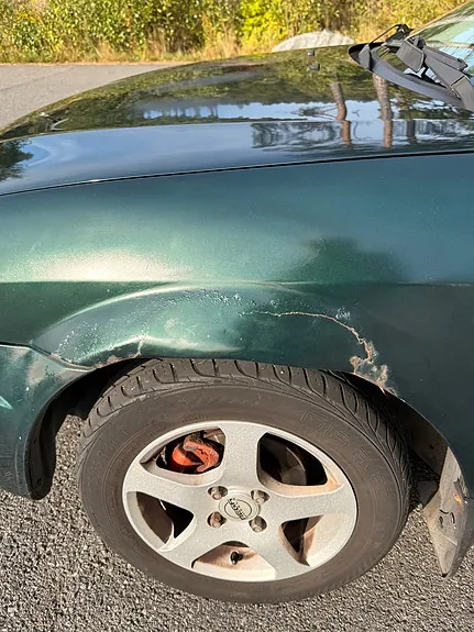 Mazda 323 2000 photo 5
