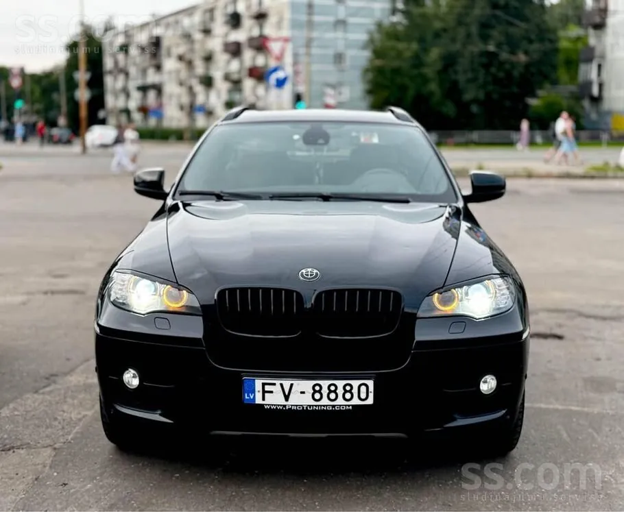 BMW X6