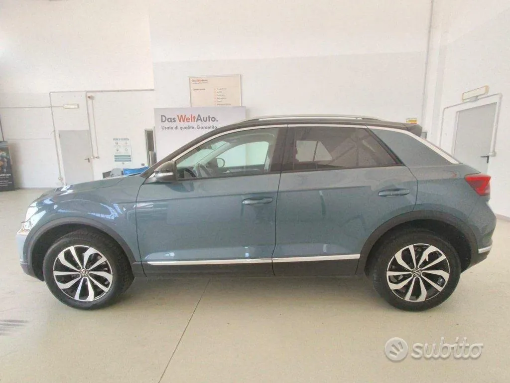 Volkswagen T-Roc 2023 photo 4