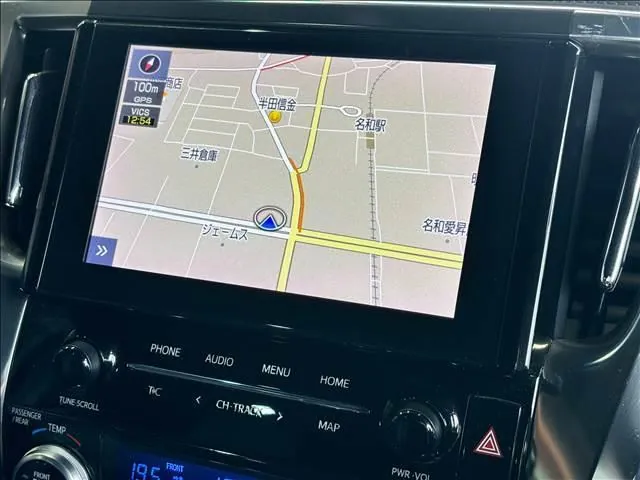Toyota Alphard 2020 photo 3