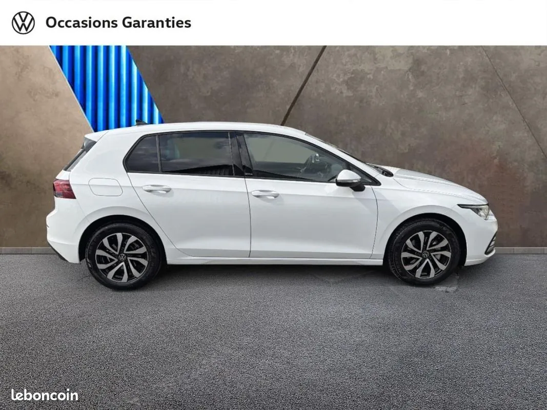 Volkswagen Golf 2023 photo 5