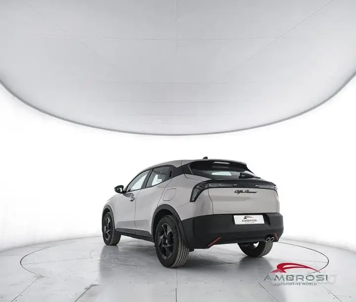 Alfa Romeo Junior 2025 photo 4
